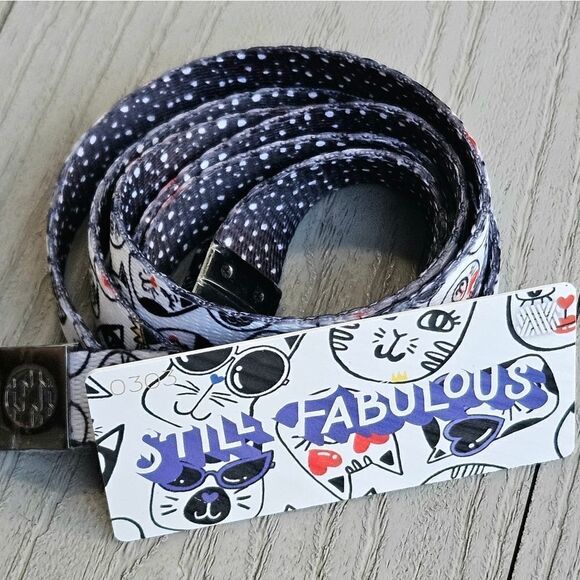 ZOX "STILL FABULOUS" #303 NEW COLLECTIBLE SWAPPABLE VINTAGE CAT HOODIE STRING - Picture 8 of 10